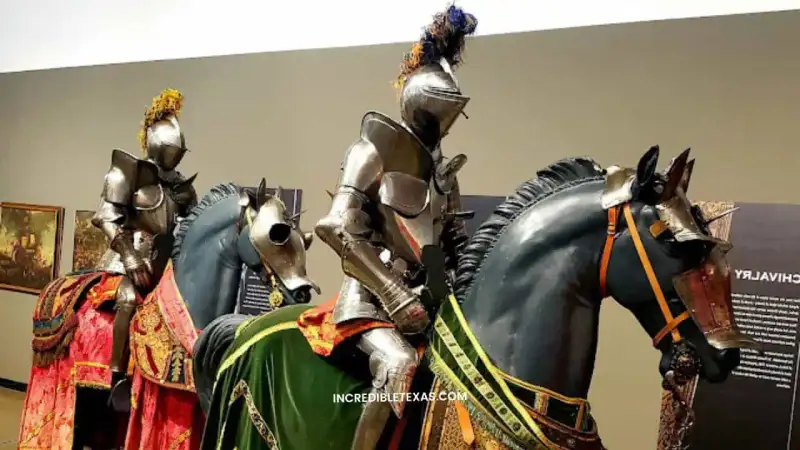 Arlington Museum of Art exterior entrance and modern gallery signage in the Entertainment District