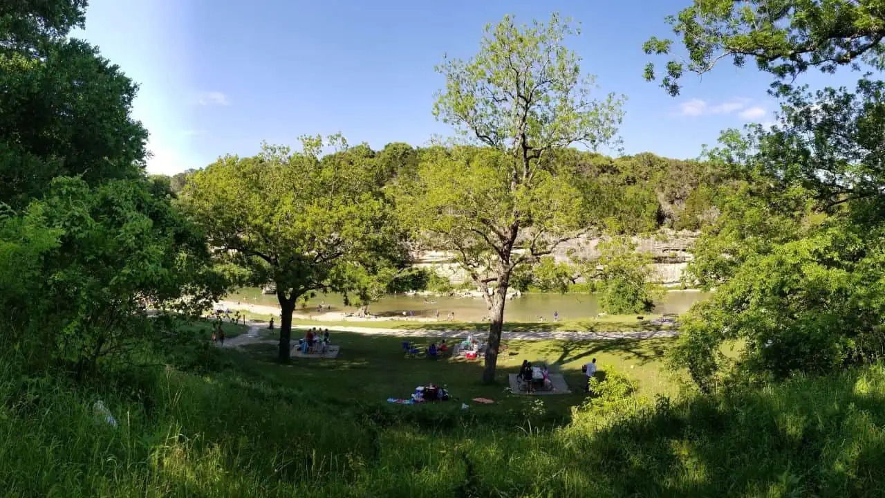 Picnicking in Guadalupe River State Park