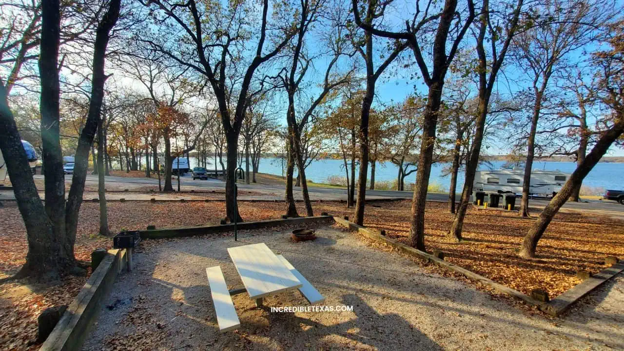 Pilot Knoll Park Lewisville Lake