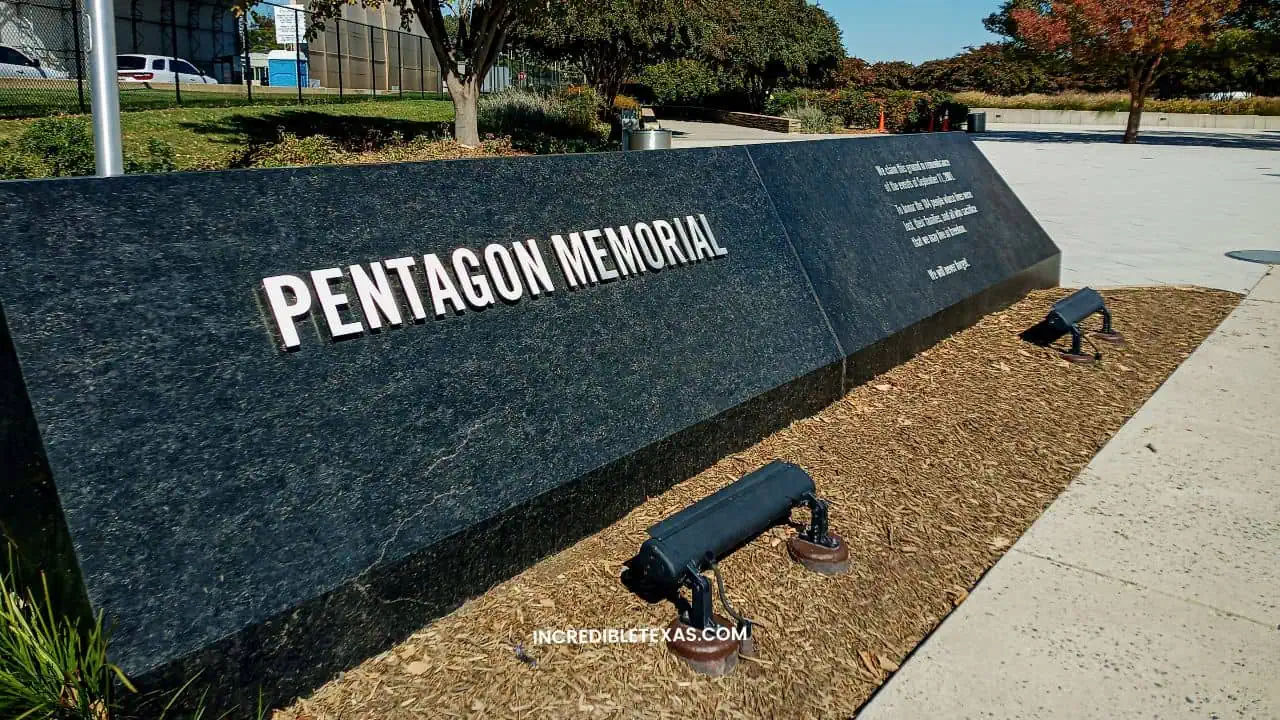 9 11 Memorial at the Pentagon.jpg